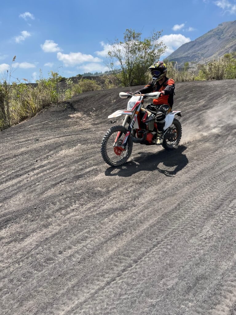 2bc6da70 f4d3 48d5 9917 449203a7160d